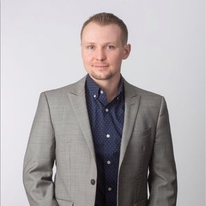 Meet your Posher, Clay